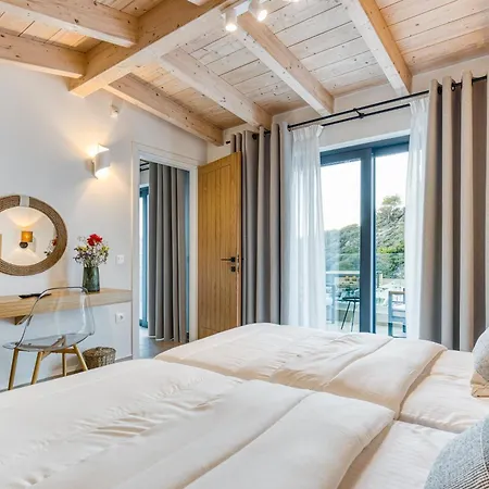 Avale Luxury * Kontogialos