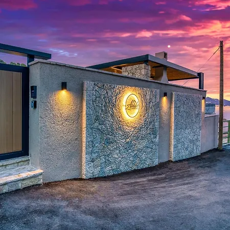 Avale Luxury * Kontogialos