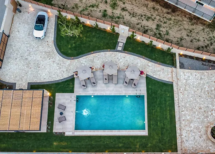 Avale Luxury * Kontogialos