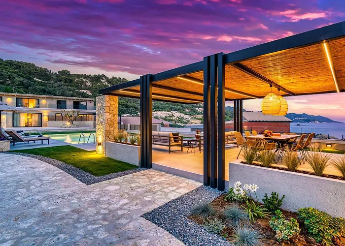 Avale Luxury