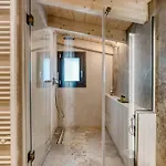 Avale Luxury Villa *